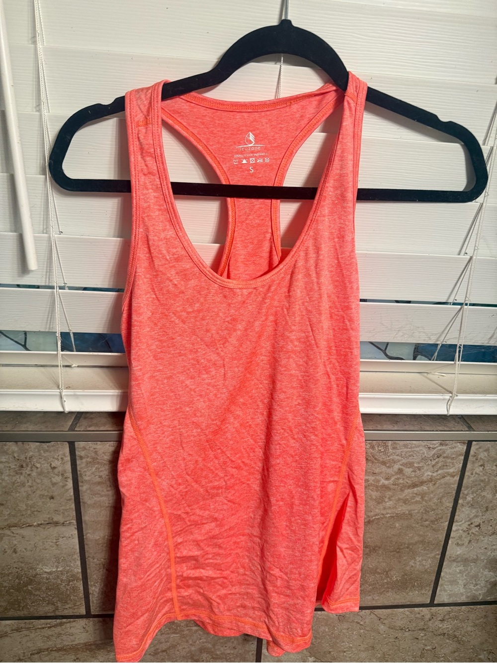 🩷Coral Athletic Racerback Tank Top